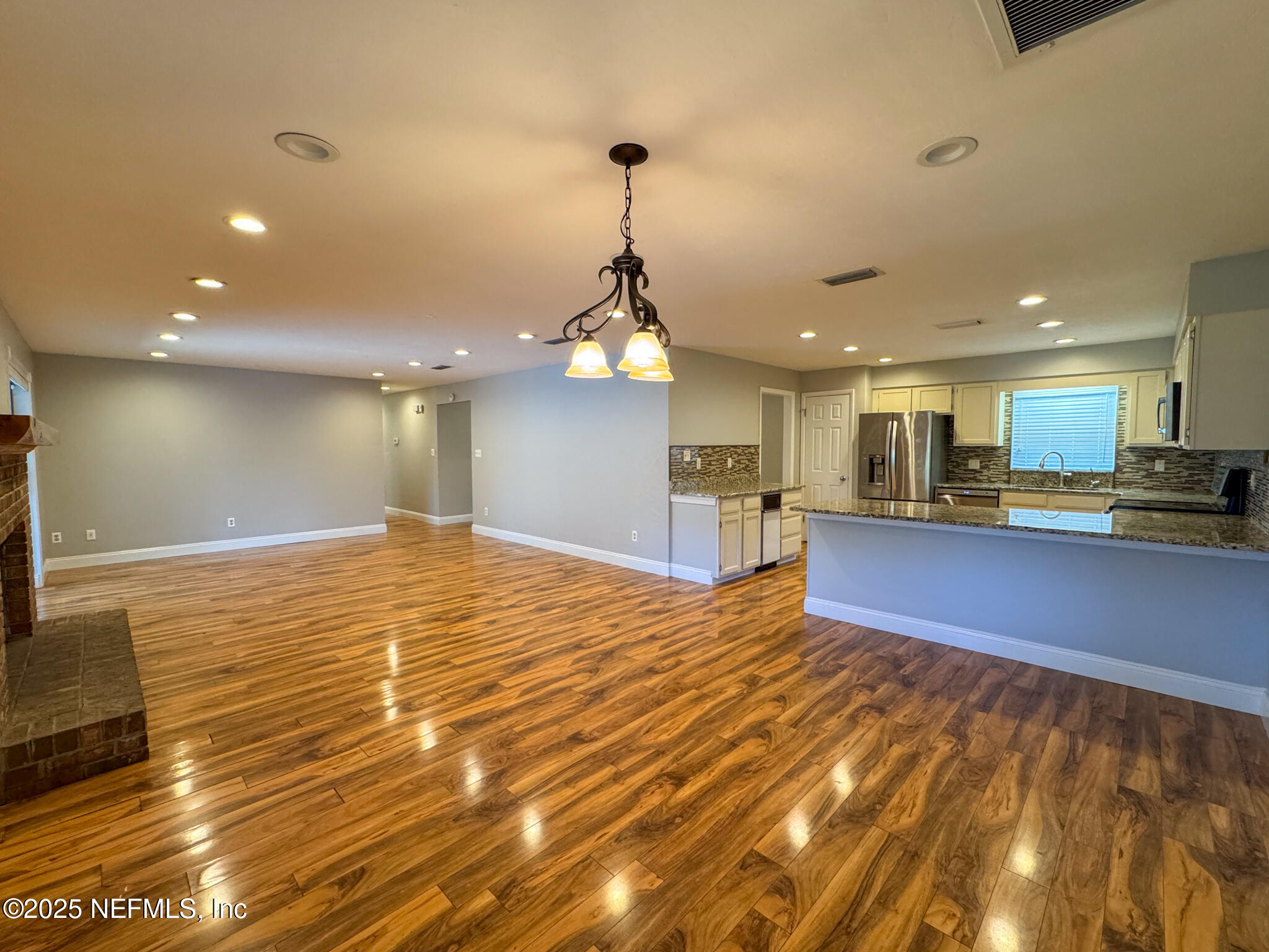 460 Southeast 4th Avenue Melrose, FL 32666 - Photo 10 of 58 460 SE 4th mls-014