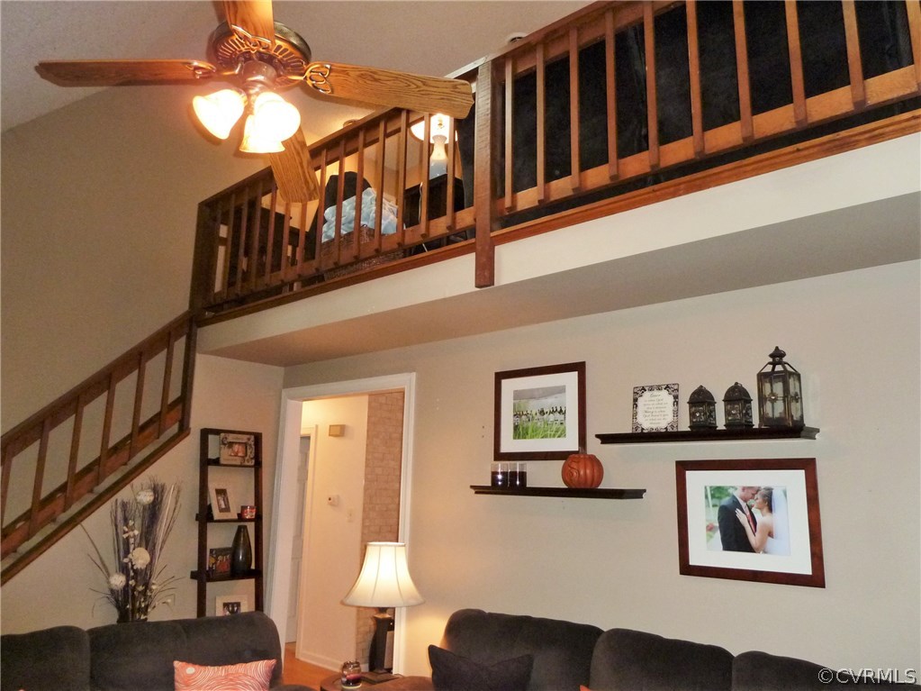 10340 North Donegal Road Chesterfield, VA 23832 - Photo 25 of 49 a view of a living room and entryway