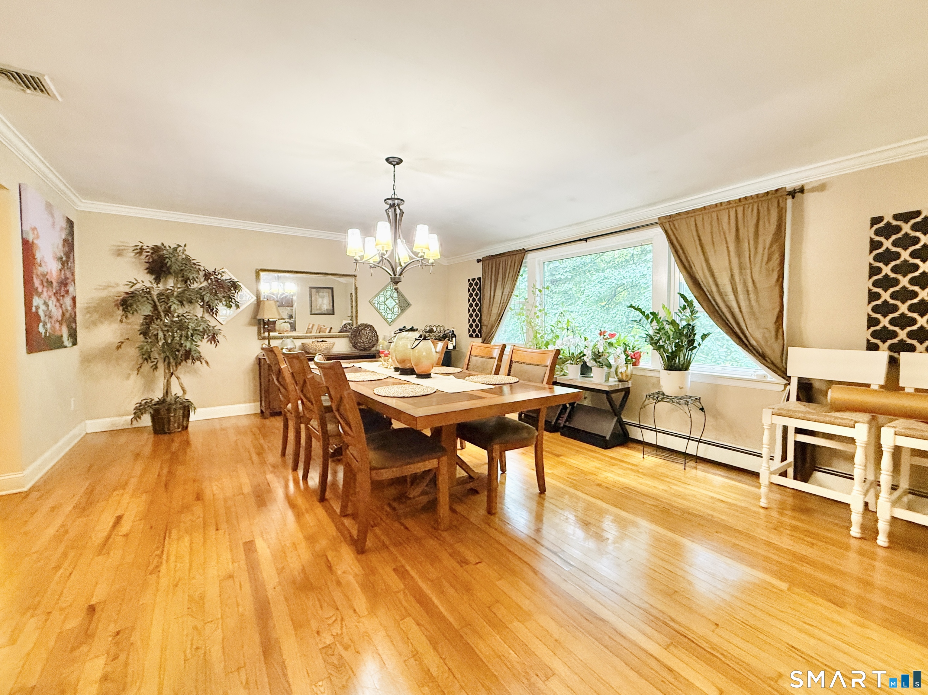 11 Joan Road Stamford, CT 06905 - Photo 11 of 30 Gallery Image 11