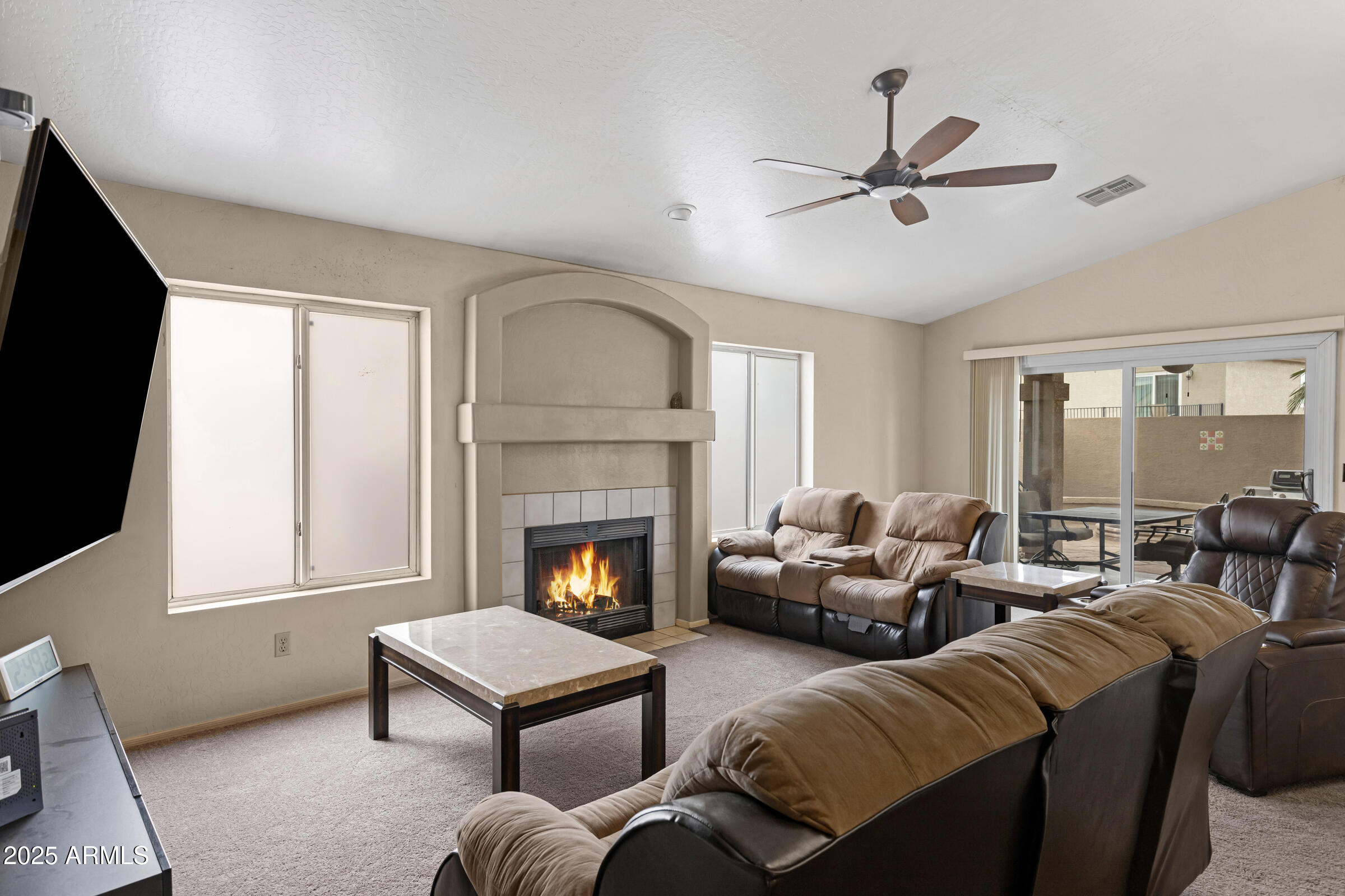 3711 East Long Lake Road Phoenix, AZ 85048 - Photo 6 of 27 Living Room