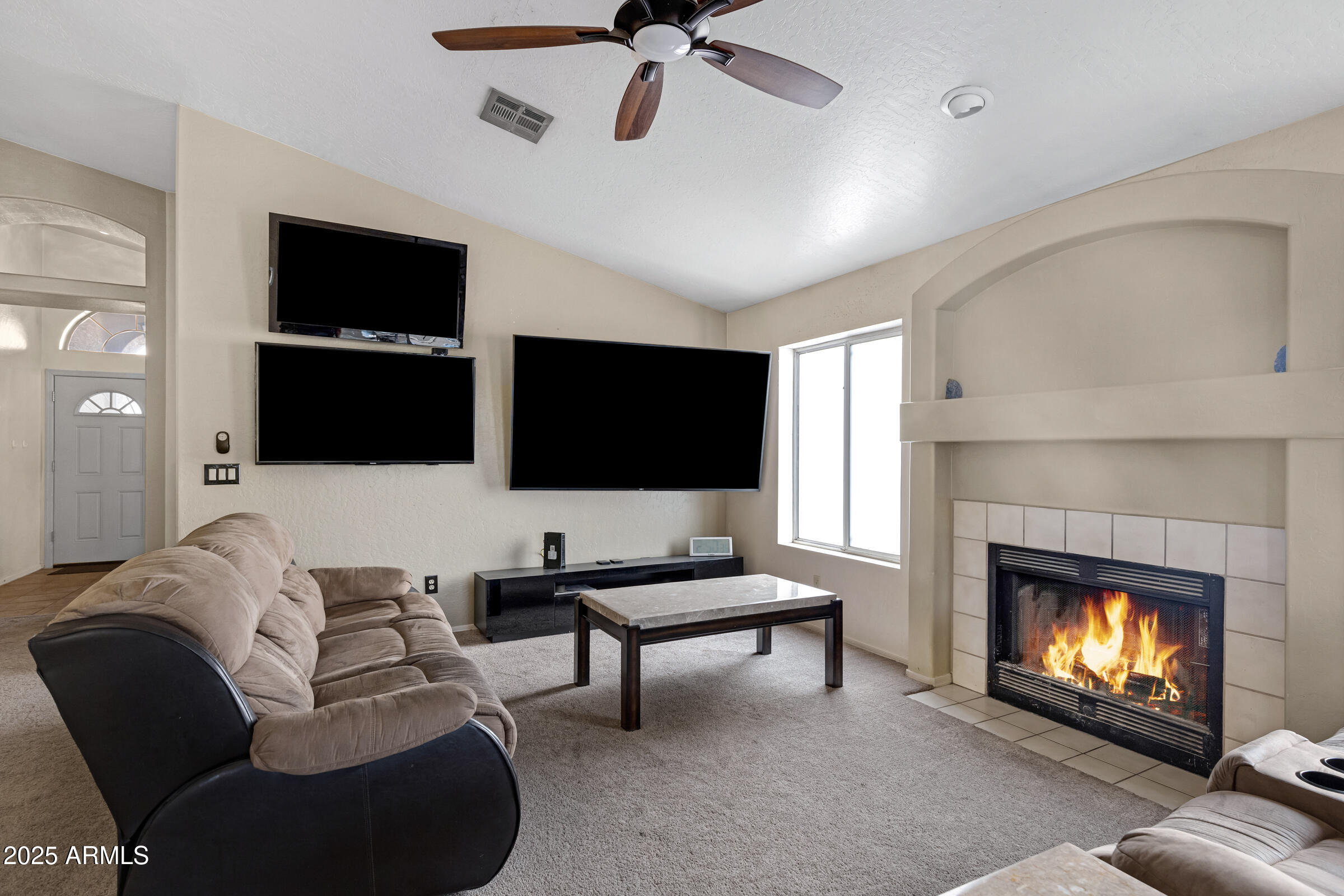 3711 East Long Lake Road Phoenix, AZ 85048 - Photo 8 of 27 Living Room
