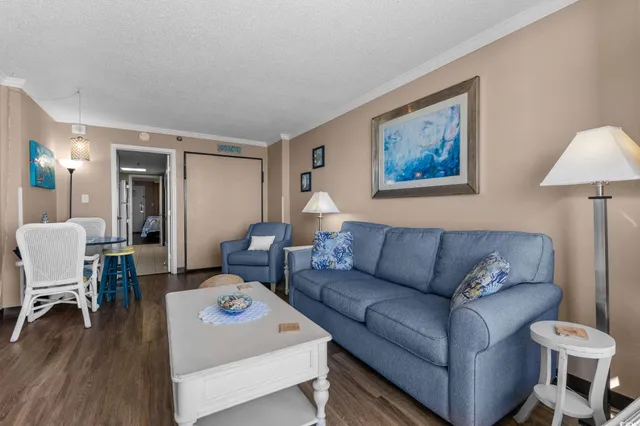 $179,000 | 6900 North Ocean Boulevard, Unit 1038, Myrtle Beach, SC 29572