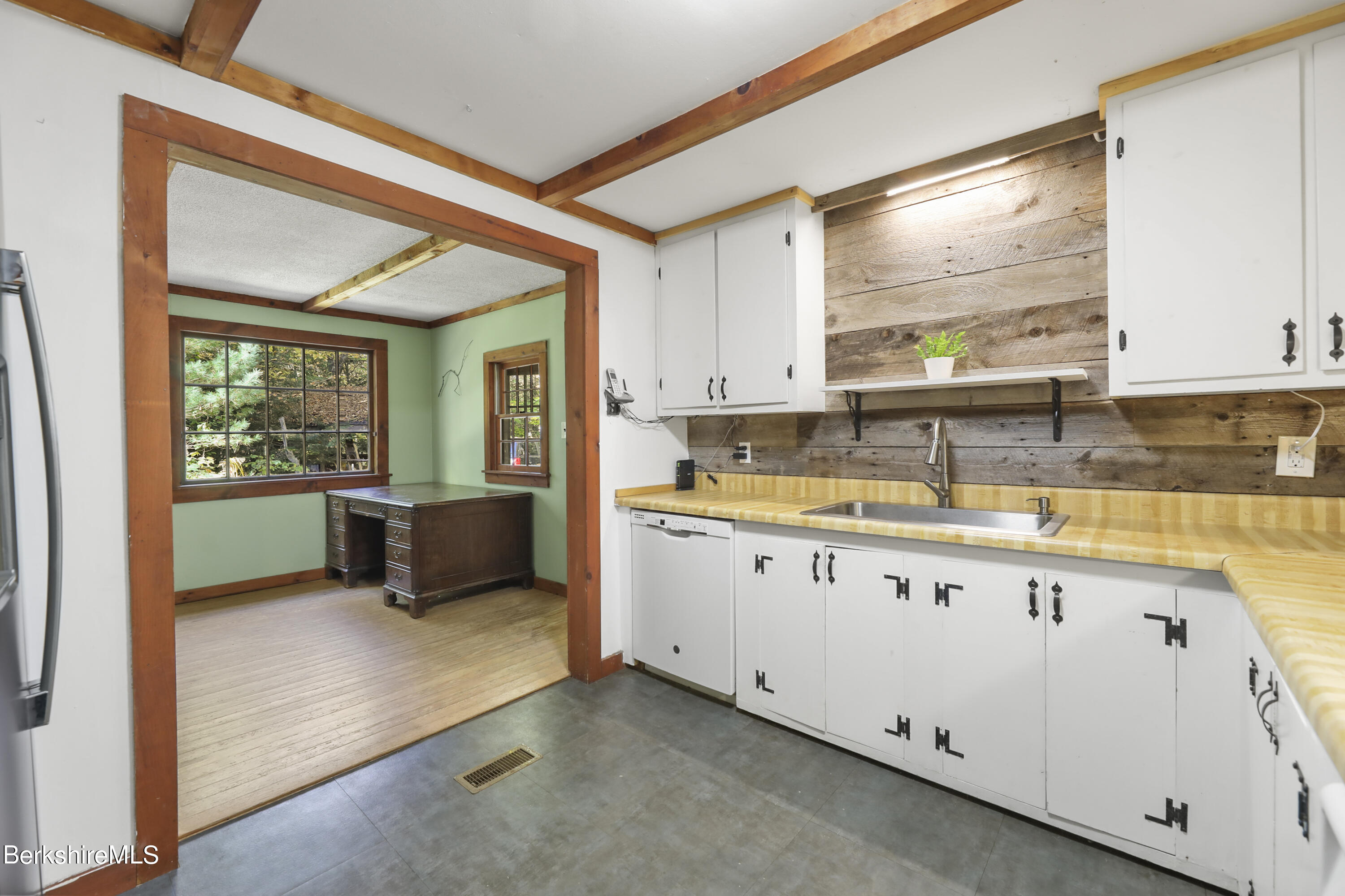 316 Chapel Road Savoy, MA 01256 - Photo 21 of 36 Kitchen to Dining Room