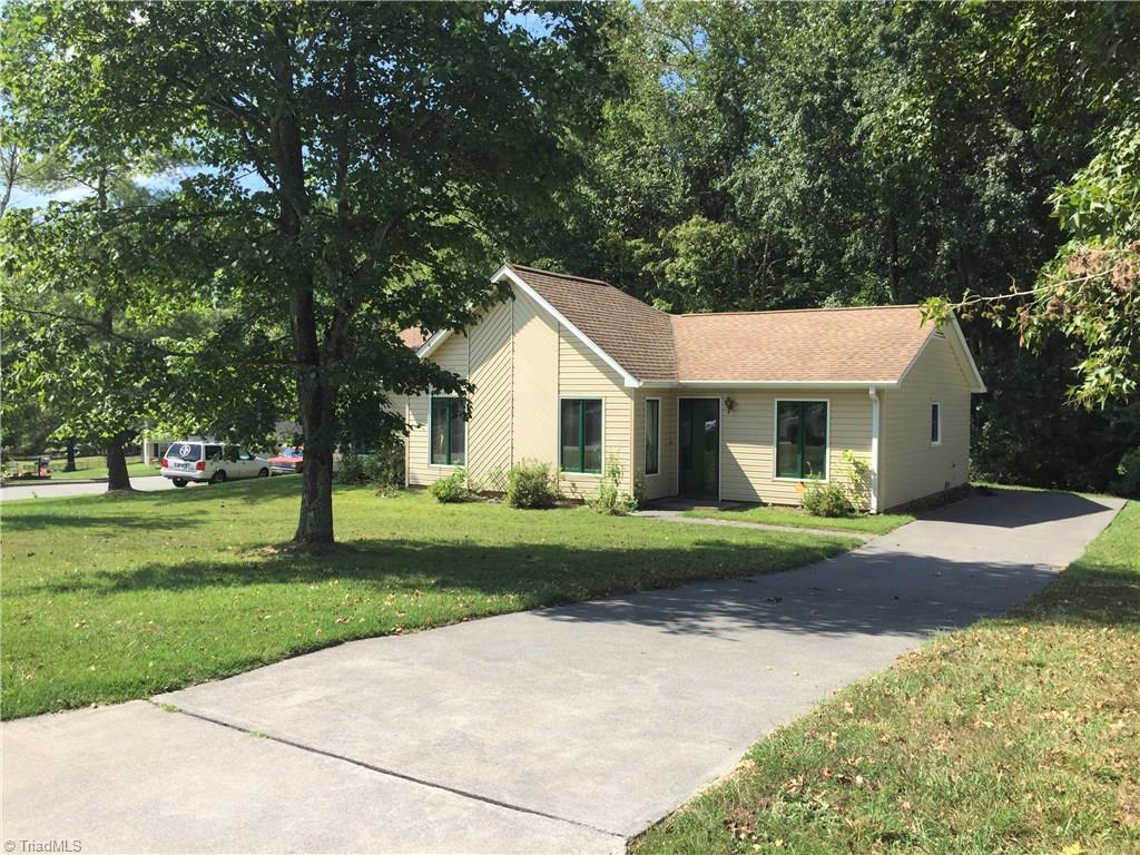 3516 Cedar Post Road Winston-Salem, NC 27127 - Photo 2 of 17 Gallery Image 2