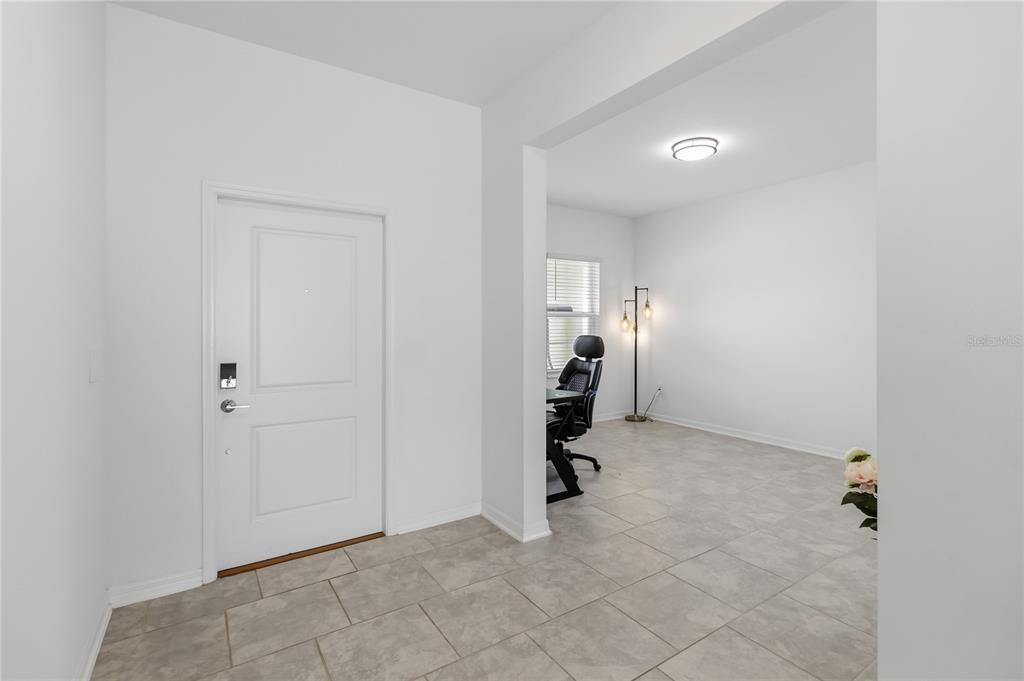 4178 Conjunction Way Apopka, FL 32712 - Photo 4 of 33