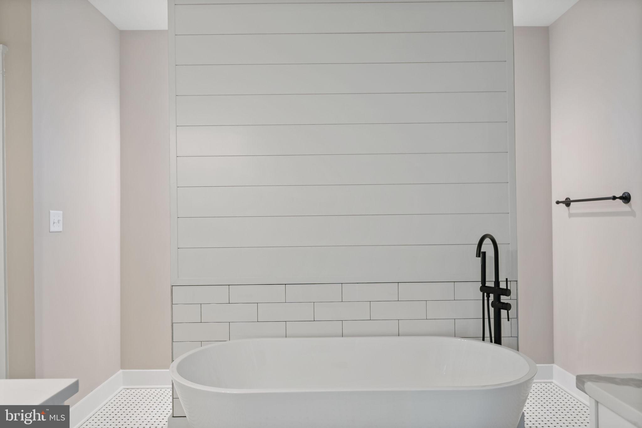 321 Mistletoe Lane Shepherdstown, WV 25443 - Photo 34 of 57 a bathroom with a bathtub