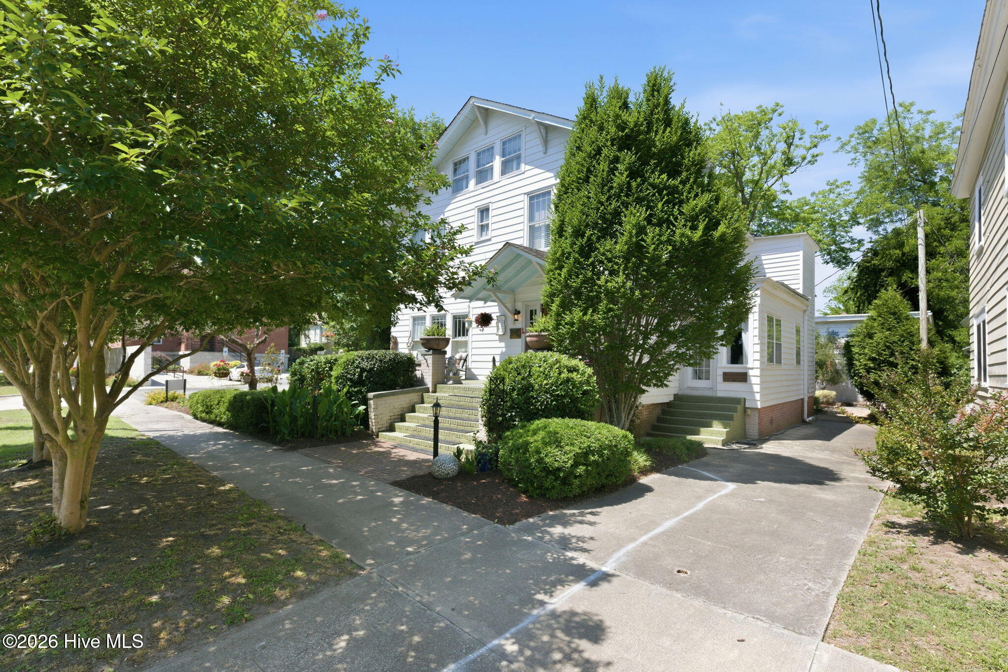 411 George Street New Bern, NC 28560 - Photo 67 of 76 Off Street Parking