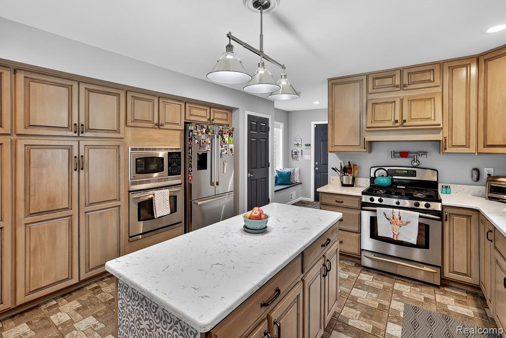 552 North McKinley Road Flushing, MI 48433 - Photo 22 of 98