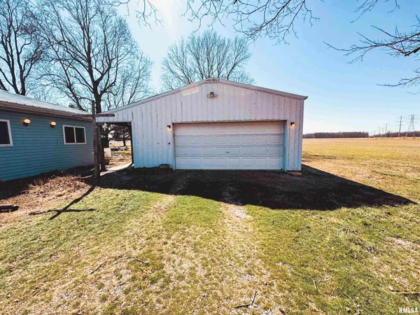 $115,000 | 17187 Illinois Highway, Herrin, IL 62948