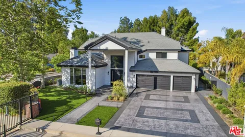 $3,899,000 | 4256 Tarzana Estates Drive, Tarzana, CA 91356