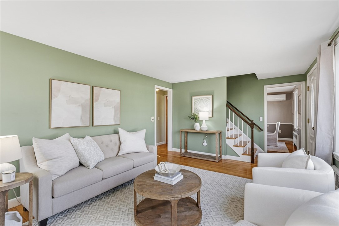 6 Ledge Road Barrington, RI 02806 - Photo 7 of 34