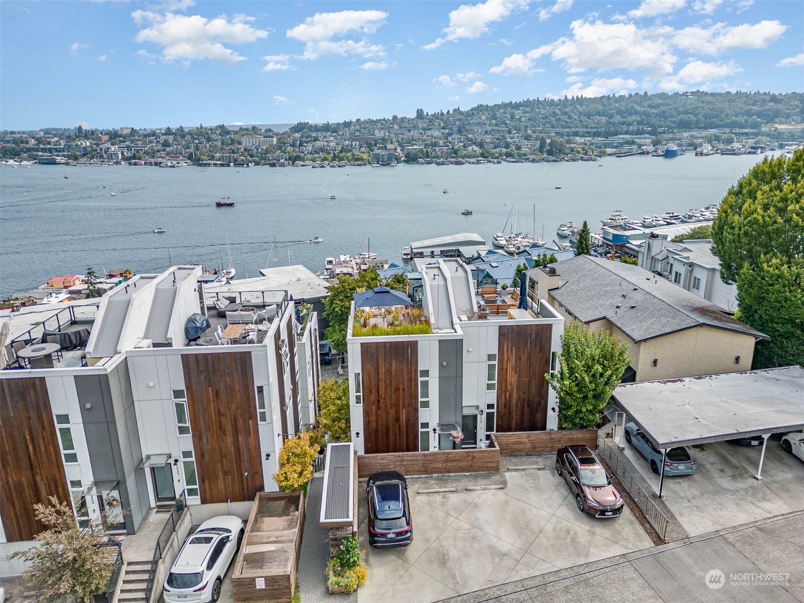 2425 8th Avenue North Seattle, WA 98109 - Photo 26 of 30