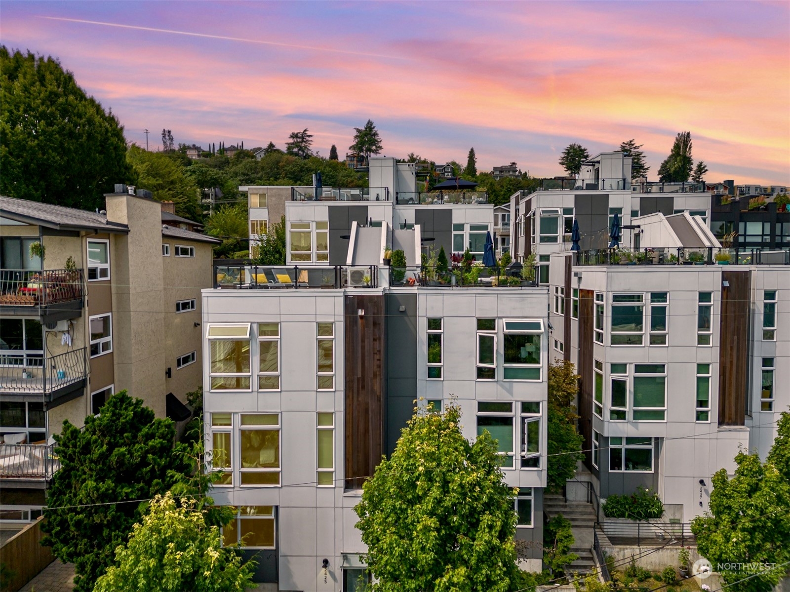 2425 8th Avenue North Seattle, WA 98109 - Photo 30 of 30