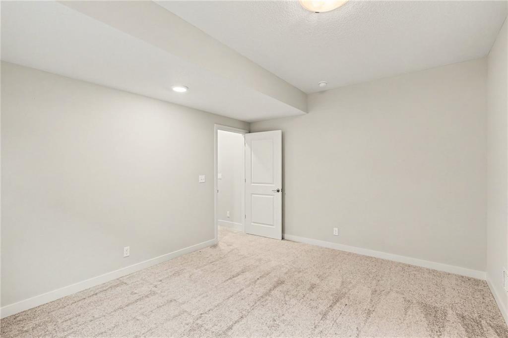 8193 Valley Road Lenexa, KS 66220 - Photo 23 of 36