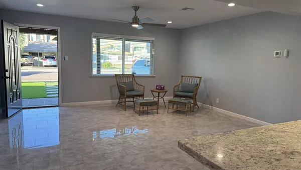 $3,600 | 6843 East Loma Land Drive, Scottsdale, AZ 85257