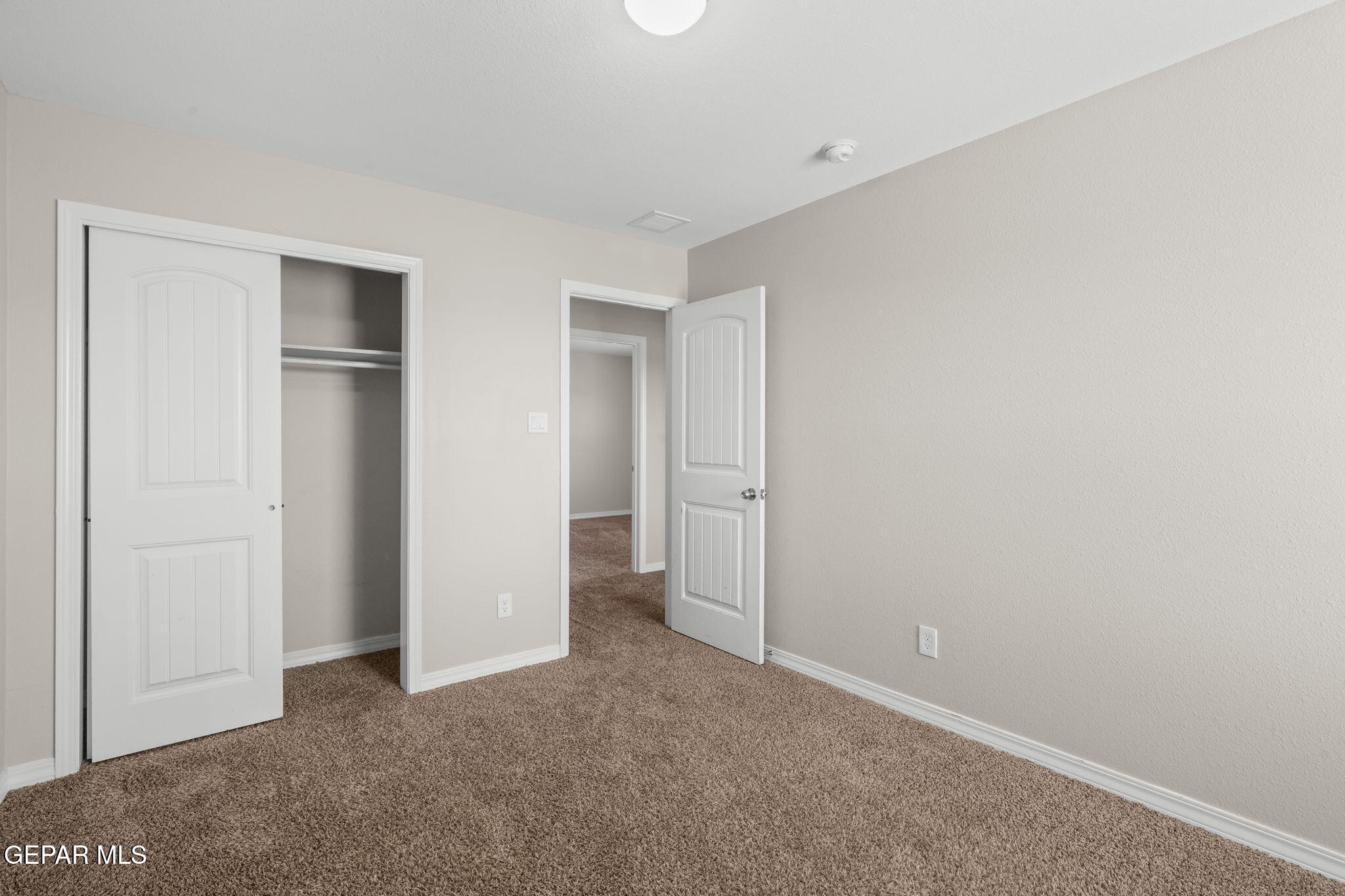 7829 Enchanted Ridge Drive El Paso, TX 79911 - Photo 32 of 45 7829 Enchanted Ridge Ave-47