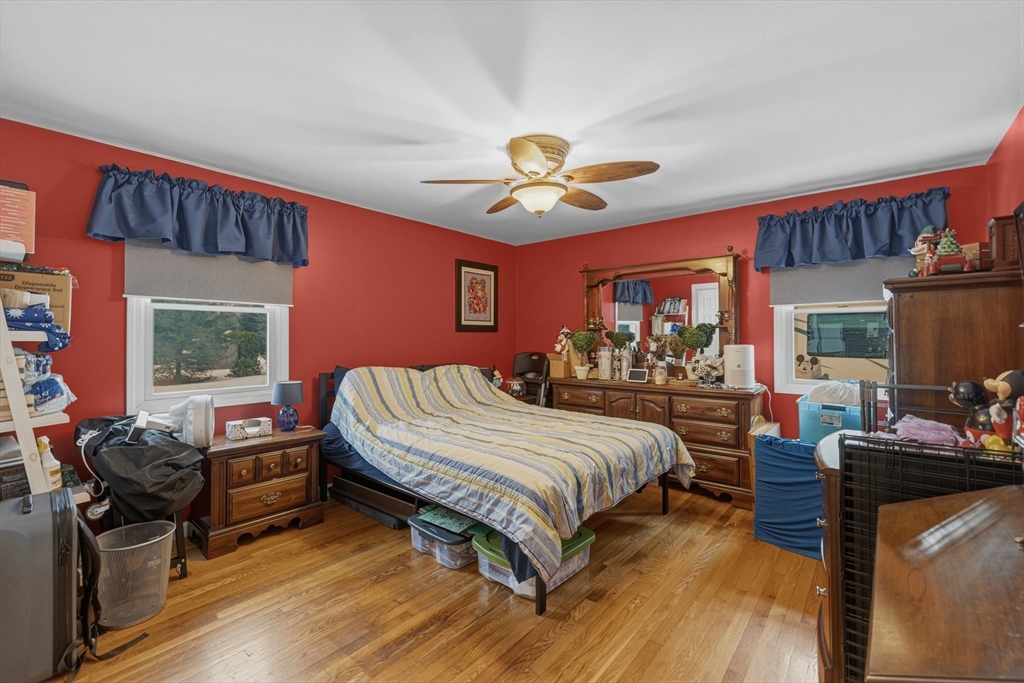 125 Dr Braley Road Freetown, MA 02717 - Photo 22 of 40