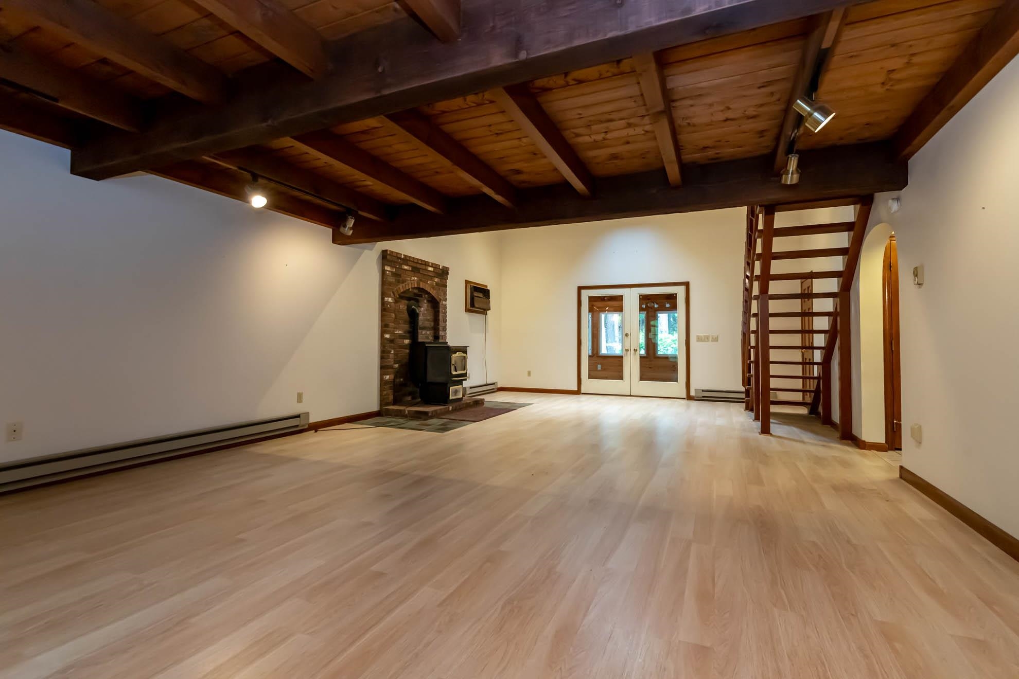 574 Fitzwilliam Road Jaffrey, NH 03452 - Photo 8 of 40