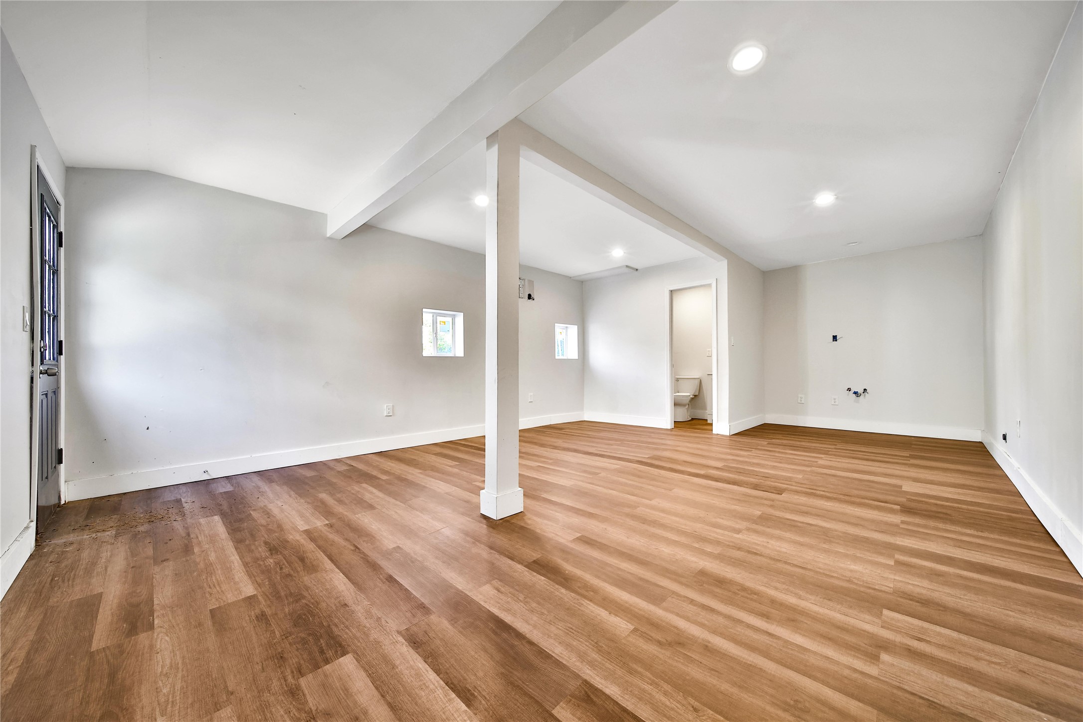 2405 Arbor Street Houston, TX 77004 - Photo 40 of 41 a view of empty room with wooden floor