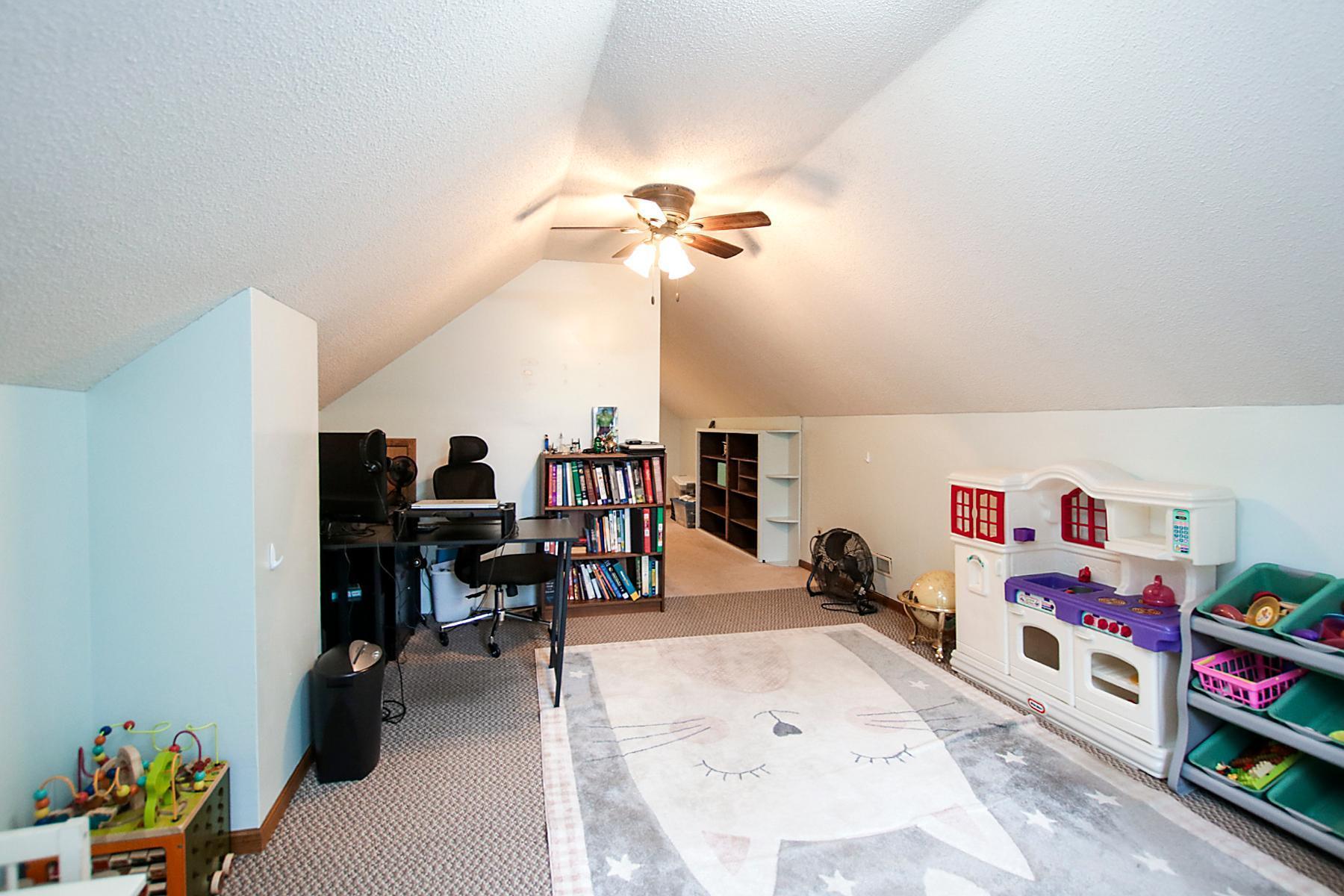 739 Juul Road Southwest Hutchinson, MN 55350 - Photo 13 of 24 Gallery Image 13
