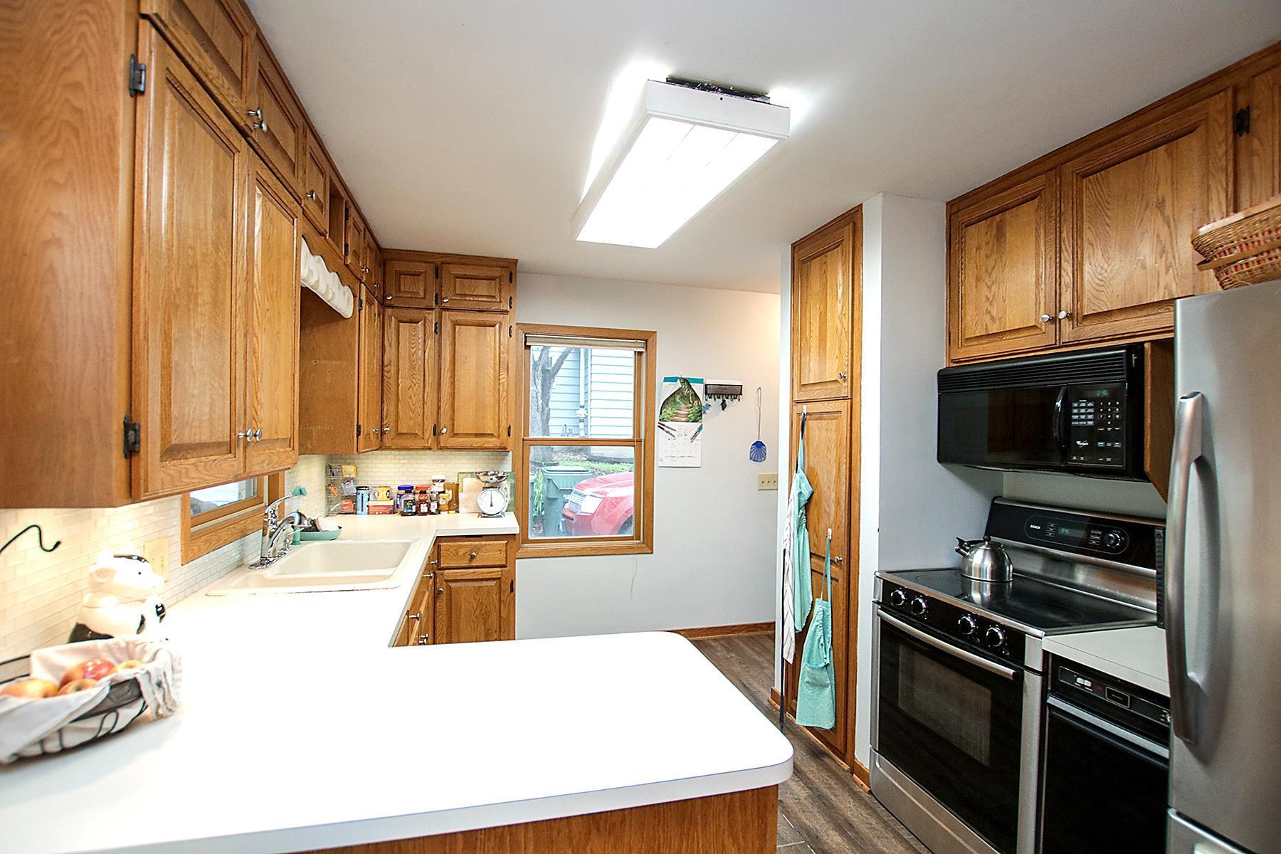 739 Juul Road Southwest Hutchinson, MN 55350 - Photo 6 of 24 Gallery Image 6