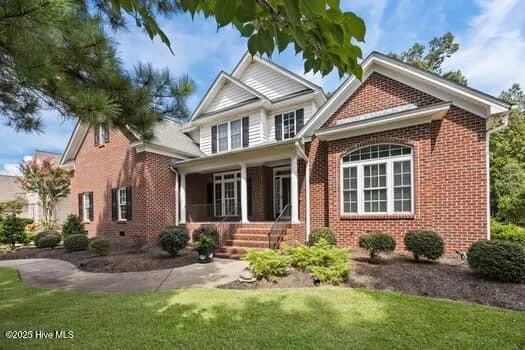 $635,000 | 809 Chesapeake Place, Greenville, NC 27858