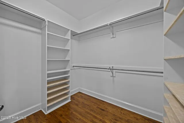 $635,000 | 809 Chesapeake Place, Greenville, NC 27858