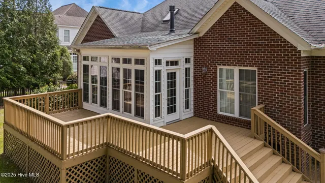 $635,000 | 809 Chesapeake Place, Greenville, NC 27858