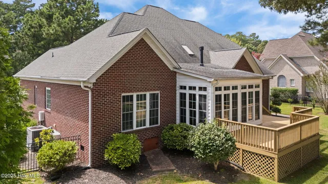 $635,000 | 809 Chesapeake Place, Greenville, NC 27858