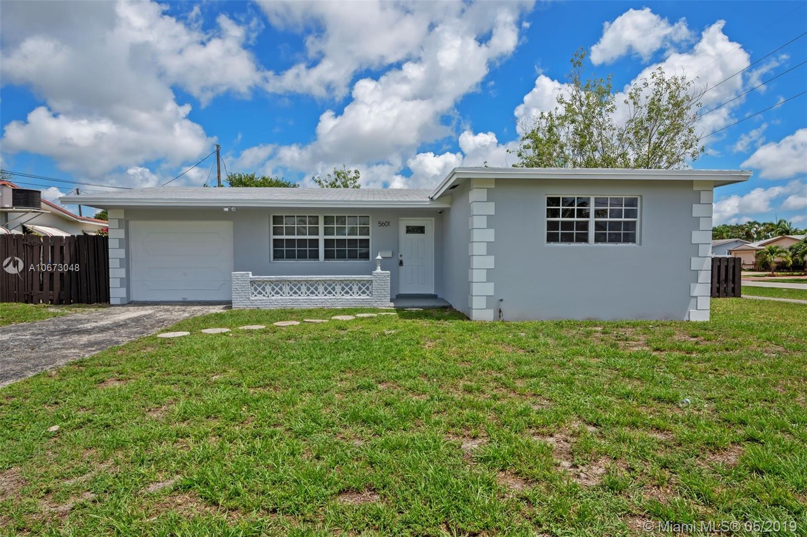 5601 Harding Street Hollywood, FL 33021 - Photo 2 of 15 Gallery Image 2