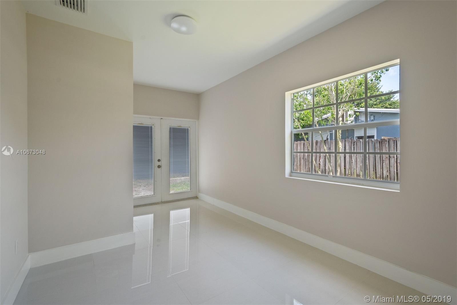5601 Harding Street Hollywood, FL 33021 - Photo 11 of 15 Gallery Image 11