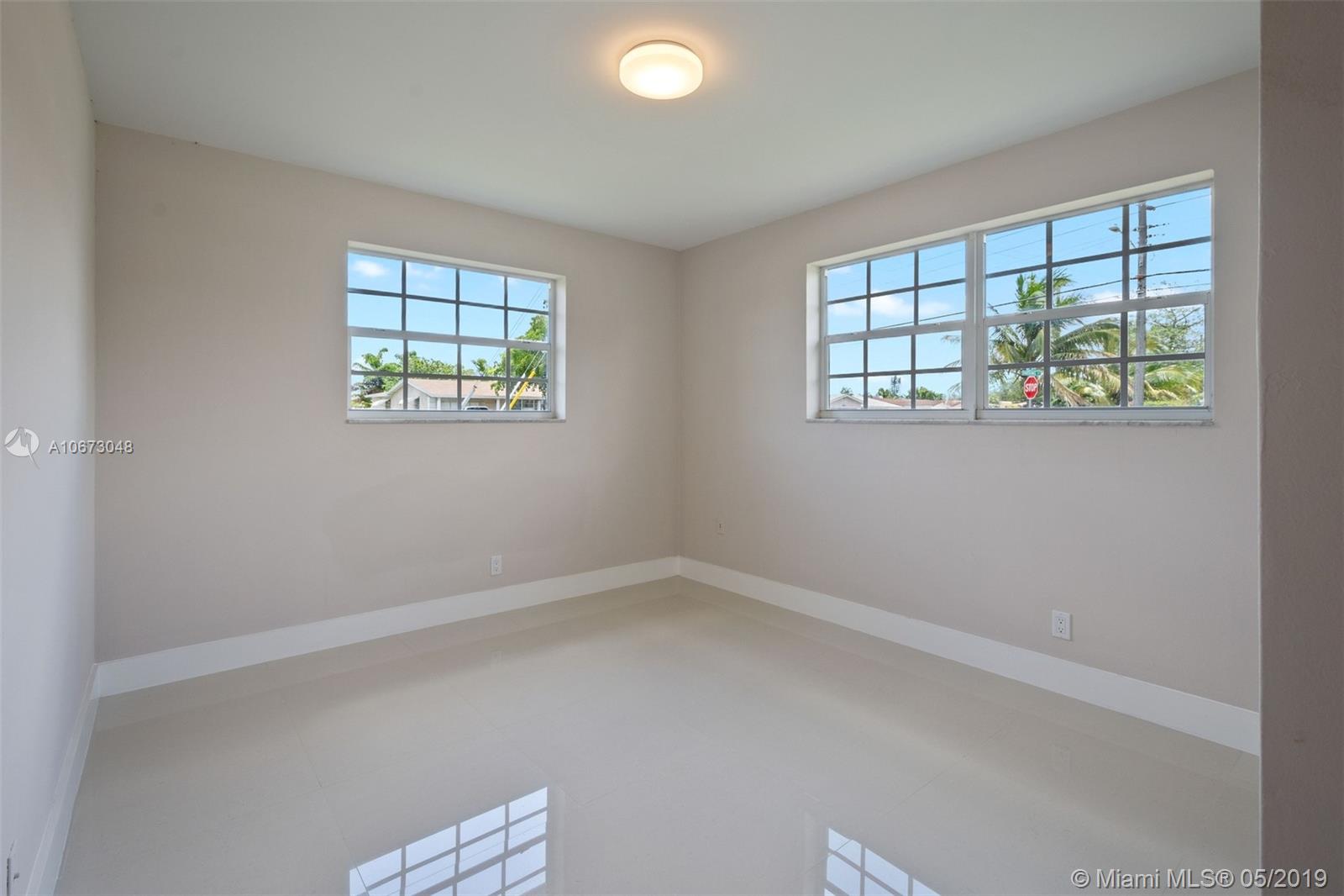 5601 Harding Street Hollywood, FL 33021 - Photo 10 of 15 Gallery Image 10