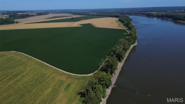 $1,680,000 | 112 St Johns Island Road, Washington, MO 63090