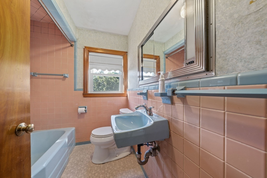 1 Lavally Road Randolph, MA 02368 - Photo 22 of 42 Gallery Image 22