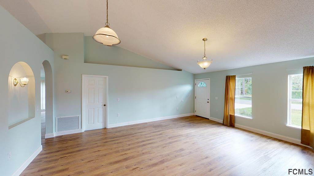75 Raintree Place Palm Coast, FL 32164 - Photo 30 of 31 OVERVIEW LOOKING TOWARDS FOYER!