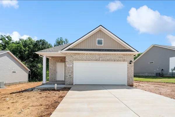 $299,990 | 331 Claude Circle, Clarksville, TN 37042