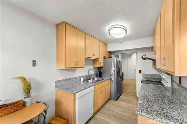 $599,999 | 1301 South Atlantic Boulevard, Unit 231C, Monterey Park, CA 91754