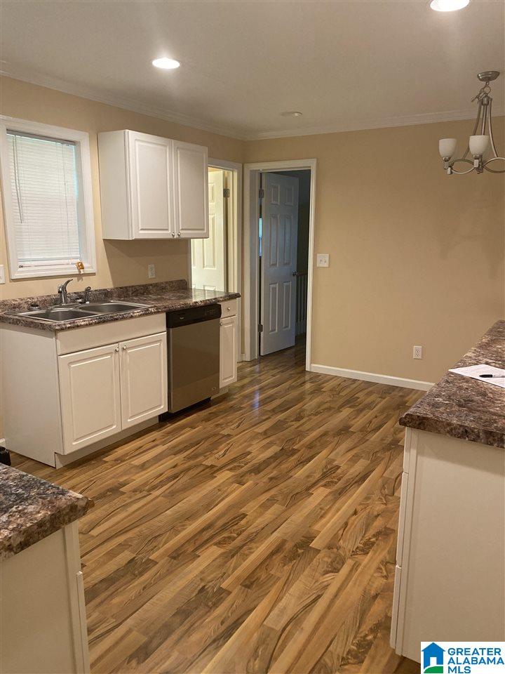 701 5th Street North Oneonta, AL 35121 - Photo 5 of 17