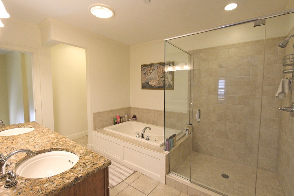 84 Round Hill Road, Unit A Northampton, MA 01060 - Photo 25 of 30 Gallery Image 25
