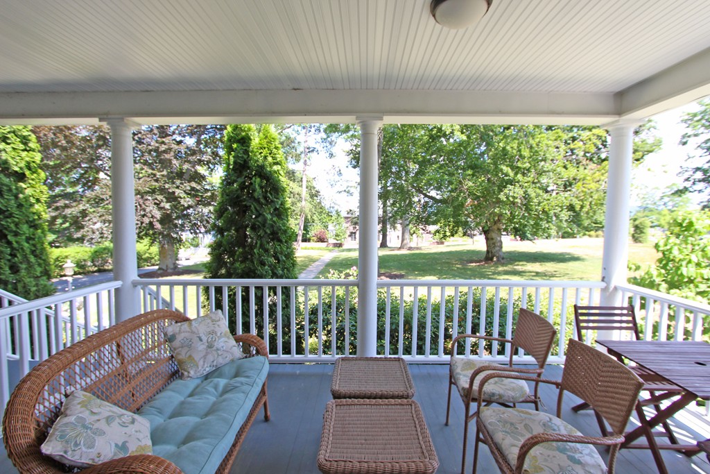 84 Round Hill Road, Unit A Northampton, MA 01060 - Photo 7 of 30 Gallery Image 7