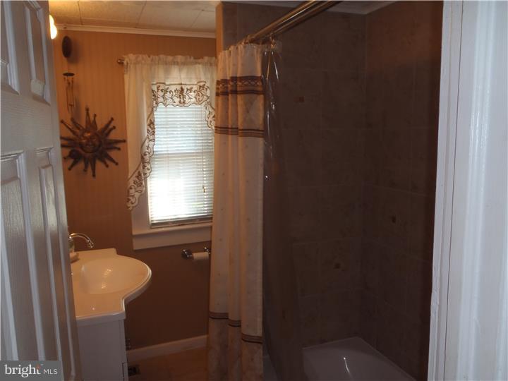 228 New Jersey Road Brooklawn, NJ 08030 - Photo 14 of 18 Bathroom