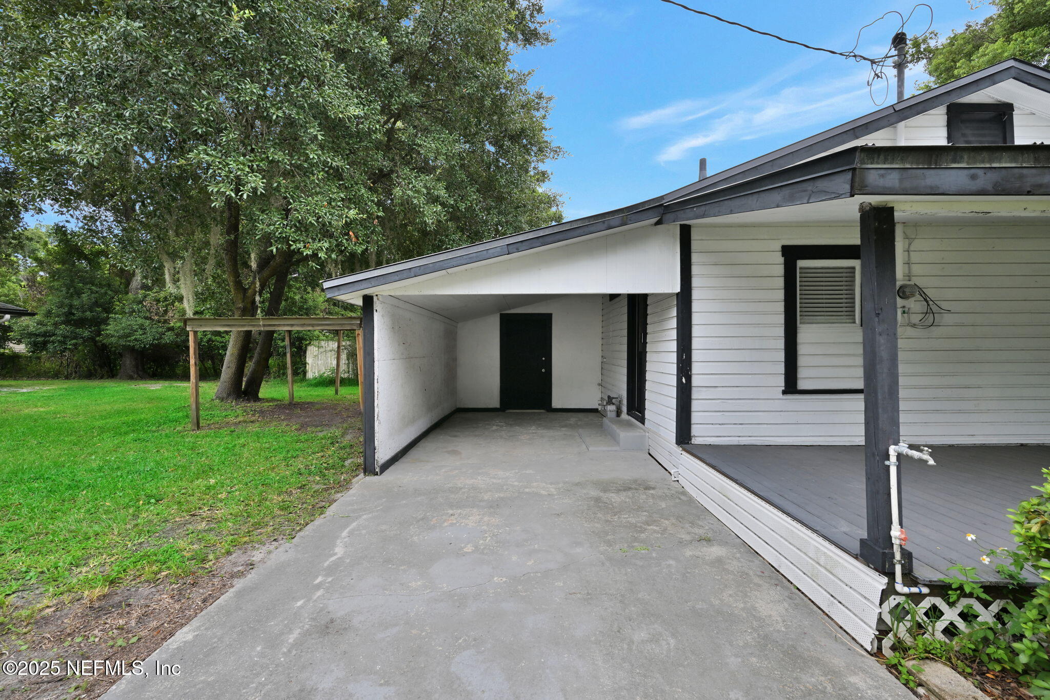 430 Center Street Starke, FL 32091 - Photo 4 of 30 430 Center St