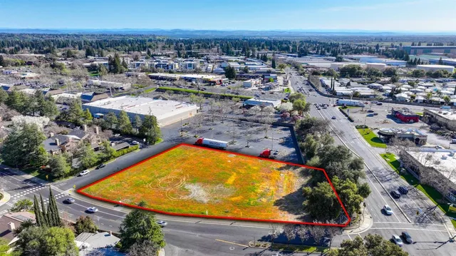 $1,550,000 | 11100 Trinity River Drive, Rancho Cordova, CA 95670