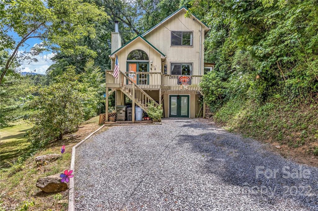 315 Dolan Road Waynesville, NC 28786 - Photo 1 of 33 Gallery Image 1