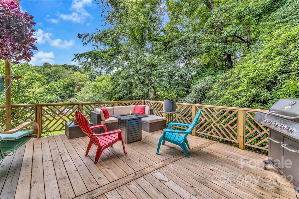 315 Dolan Road Waynesville, NC 28786 - Photo 29 of 33 Gallery Image 29