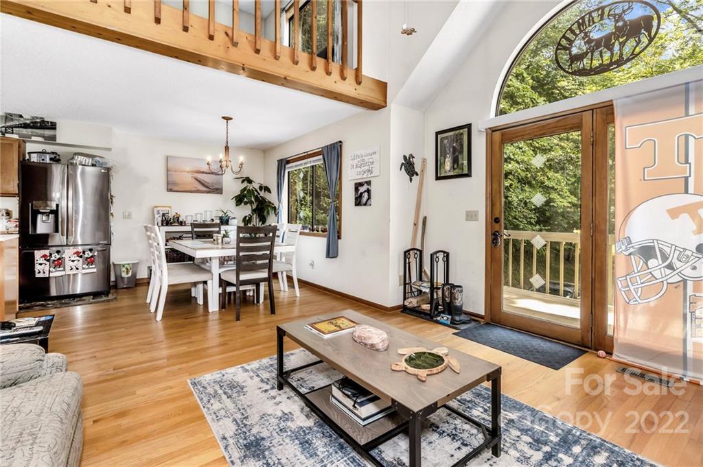 315 Dolan Road Waynesville, NC 28786 - Photo 9 of 33 Gallery Image 9