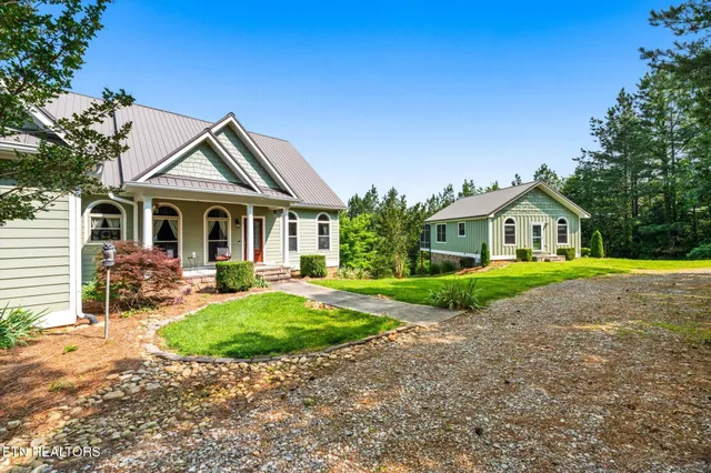 $975,000 | 300 County Road 876, Englewood, TN 37329