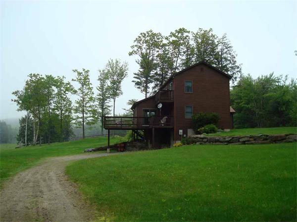 626 Old Post Road Worthington, MA 01098 - Photo 11 of 17