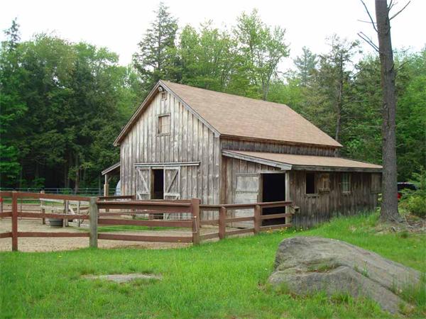 626 Old Post Road Worthington, MA 01098 - Photo 5 of 17