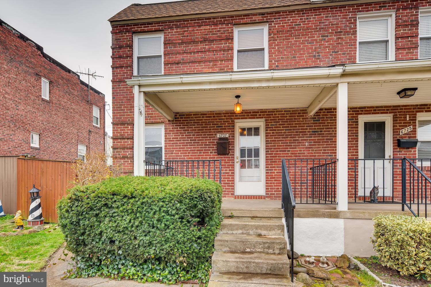 6727 Woodley Road Baltimore, MD 21222 - Photo 3 of 31 Covered front porch